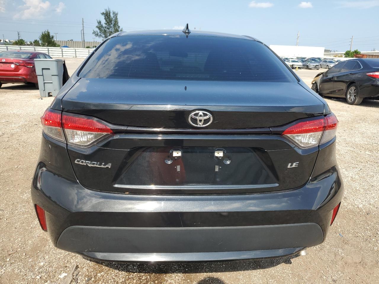 5YFEPMAE0MP258226 2021 Toyota Corolla Le