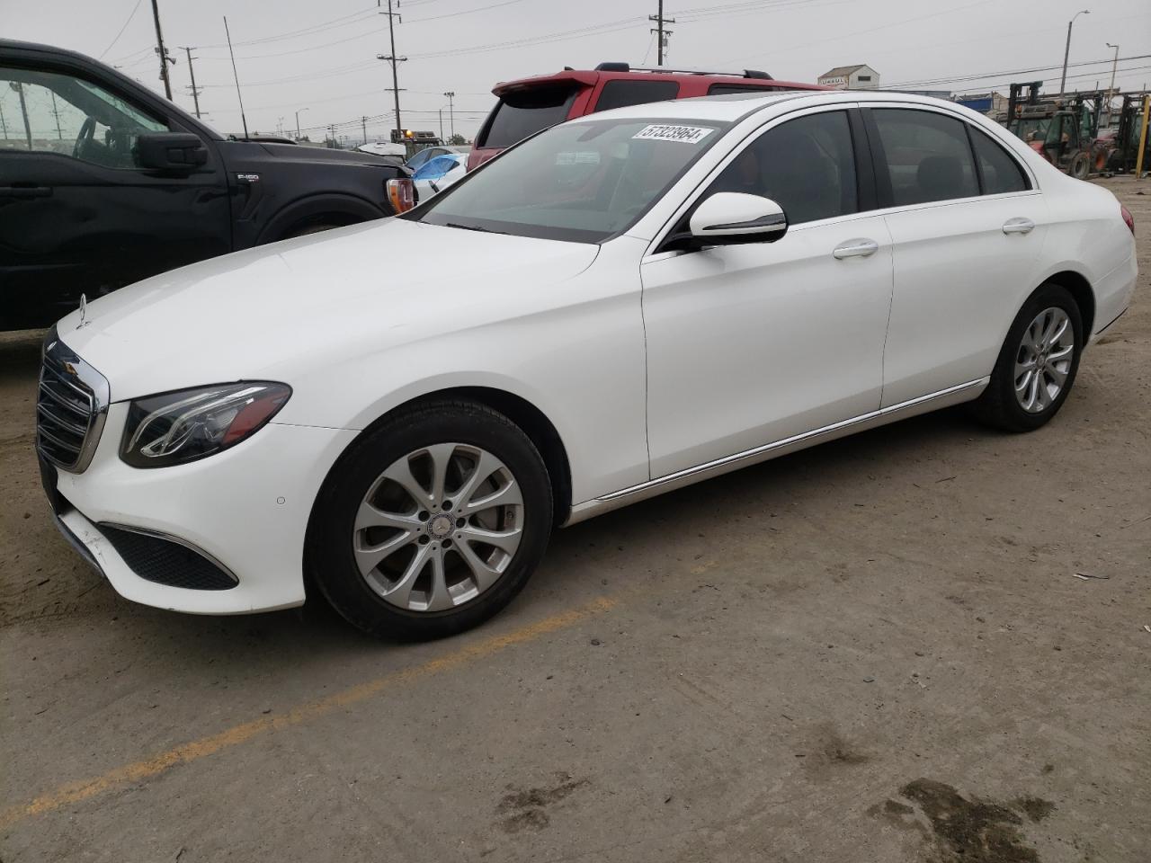 2017 Mercedes-Benz E 300 vin: WDDZF4JB9HA093464