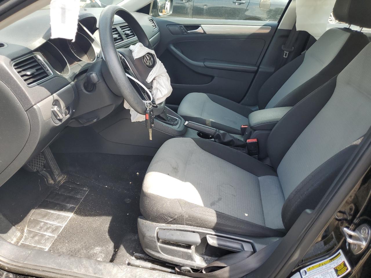 3VW2B7AJ5HM308628 2017 Volkswagen Jetta S