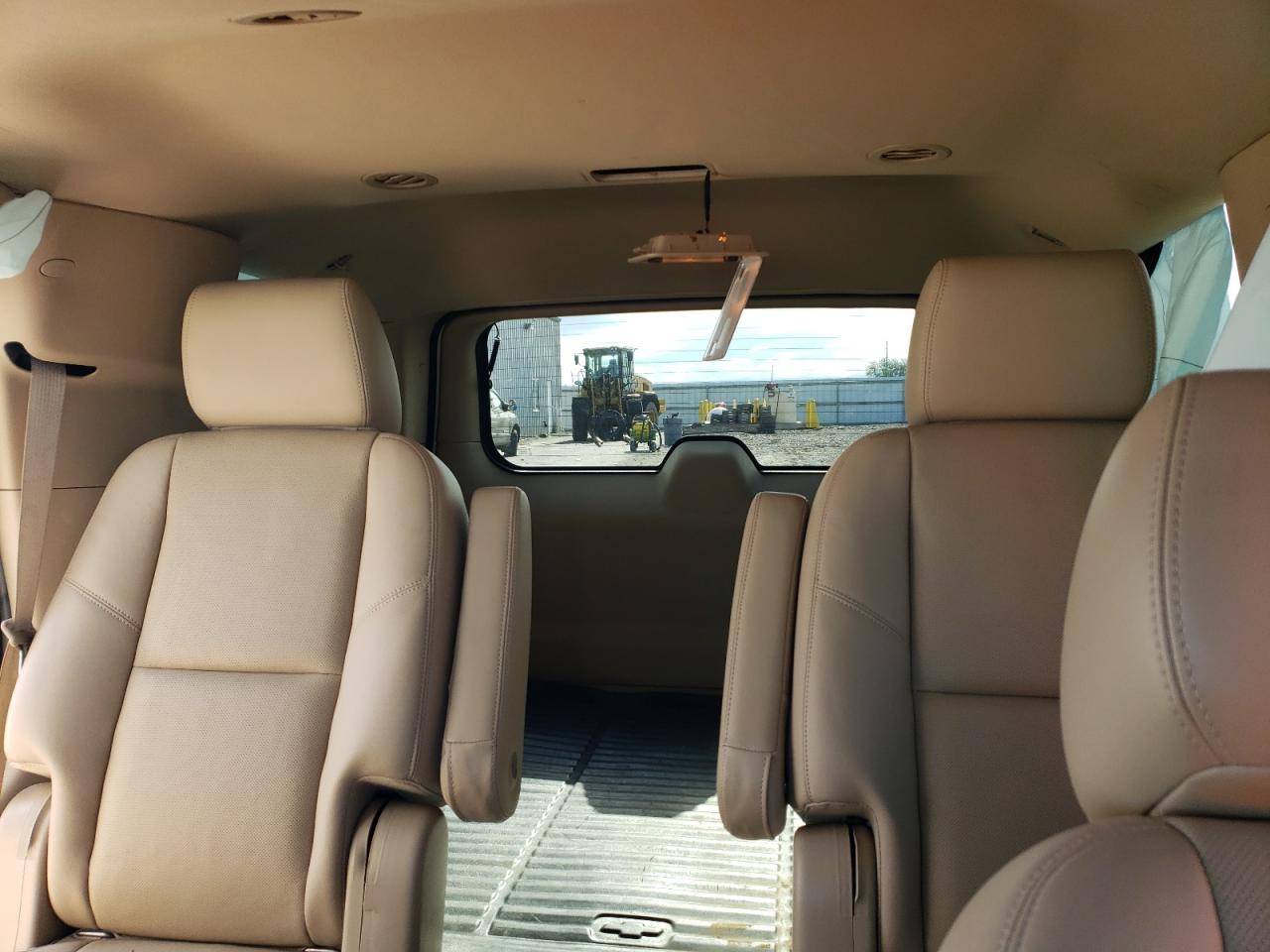 1GNSKCE0XCR237261 2012 Chevrolet Tahoe K1500 Ltz