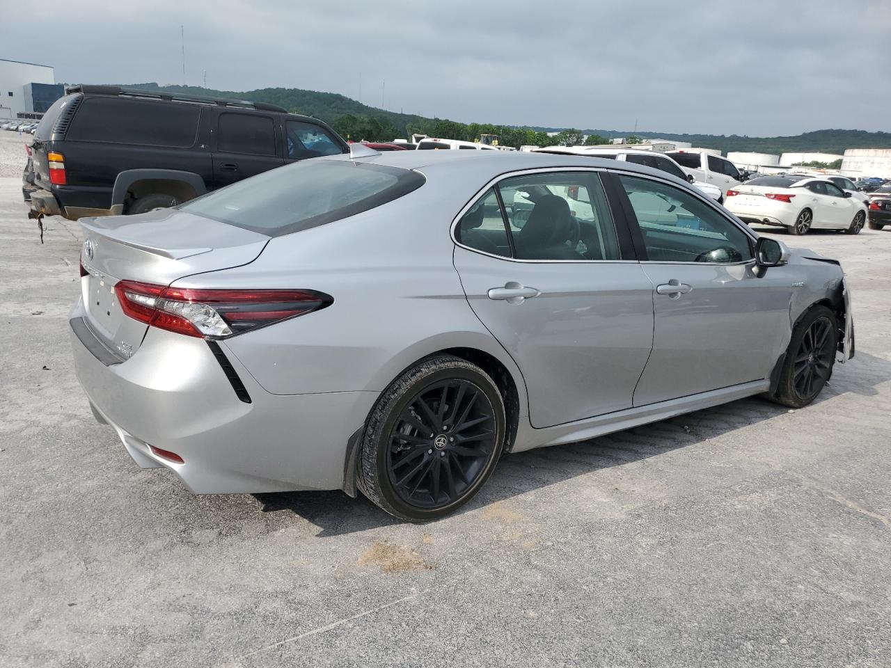 2021 Toyota Camry Xse vin: 4T1K31AK7MU566110