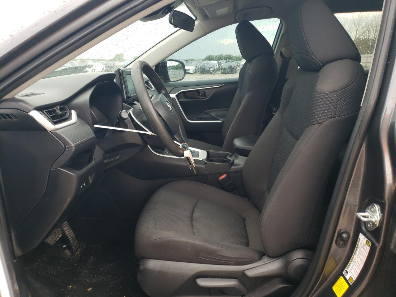 2T3H1RFV3MC164062 2021 Toyota Rav4 Le