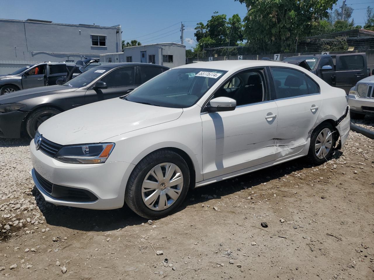 3VWDX7AJXDM397830 2013 Volkswagen Jetta Se