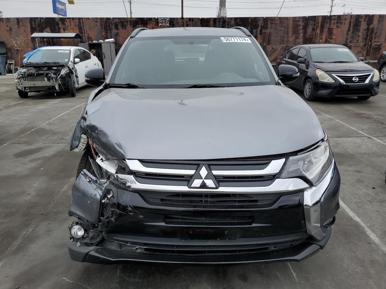 JA4AD3A32JZ046827 2018 Mitsubishi Outlander Se