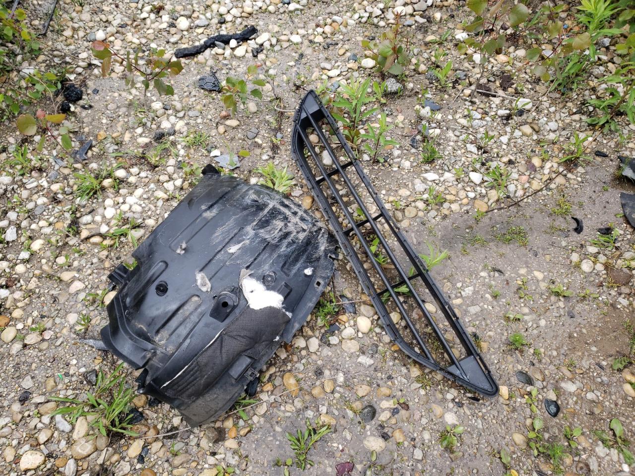 KNMAT2MV6JP527014 2018 Nissan Rogue S