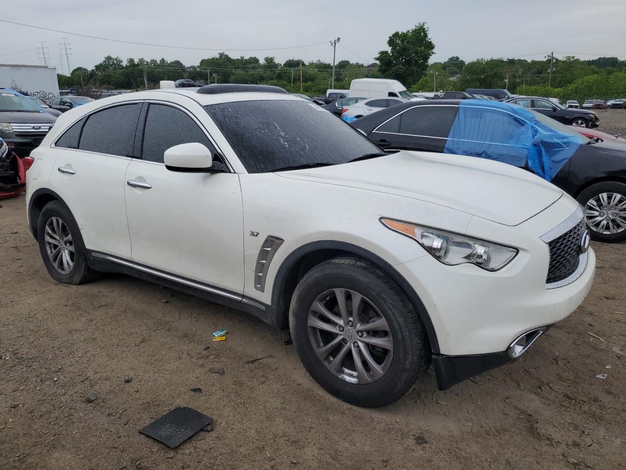 JN8CS1MU8HM142762 2017 Infiniti Qx70