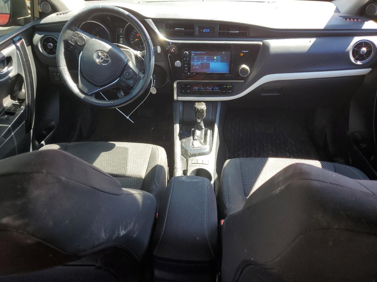 JTNKARJE1HJ552290 2017 Toyota Corolla Im