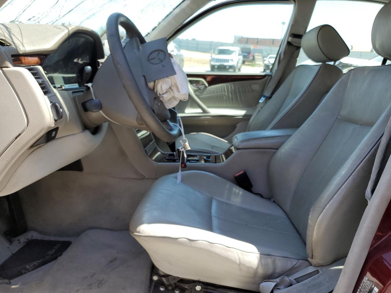 WDBJF65J71B229416 2001 Mercedes-Benz E 320