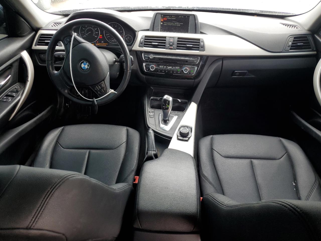 WBA8E1G5XGNT36471 2016 BMW 320 I