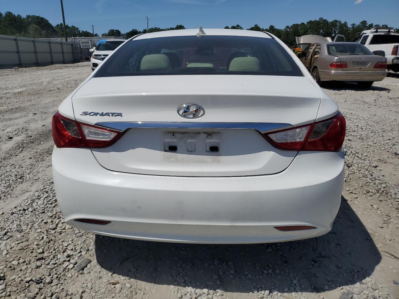 5NPEB4AC2DH665152 2013 Hyundai Sonata Gls