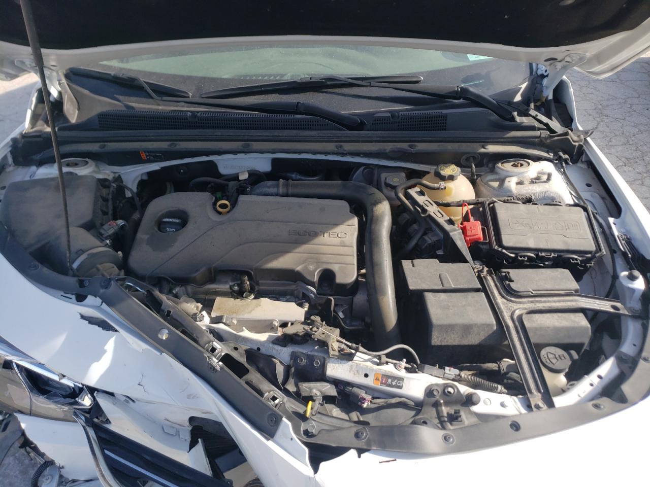 1G1ZD5ST8JF232420 CHEVROLET MALIBU 2018