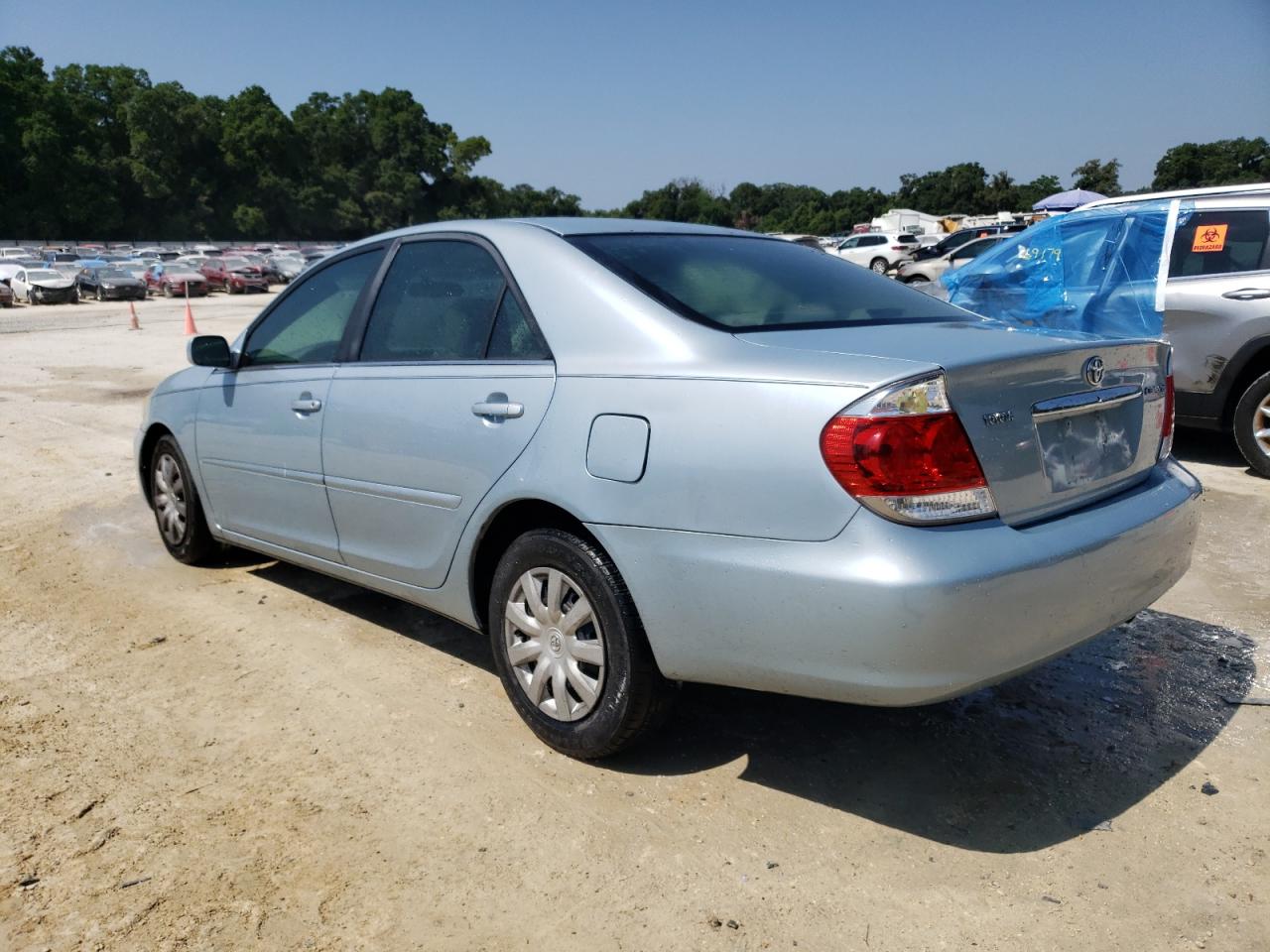 4T1BE32K35U607435 2005 Toyota Camry Le