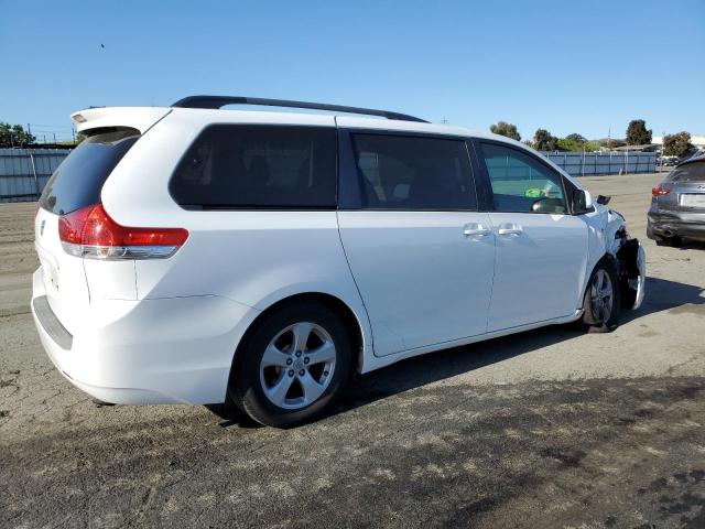 2011 Toyota Sienna Le VIN: 5TDKK3DC7BS095357 Lot: 53521594