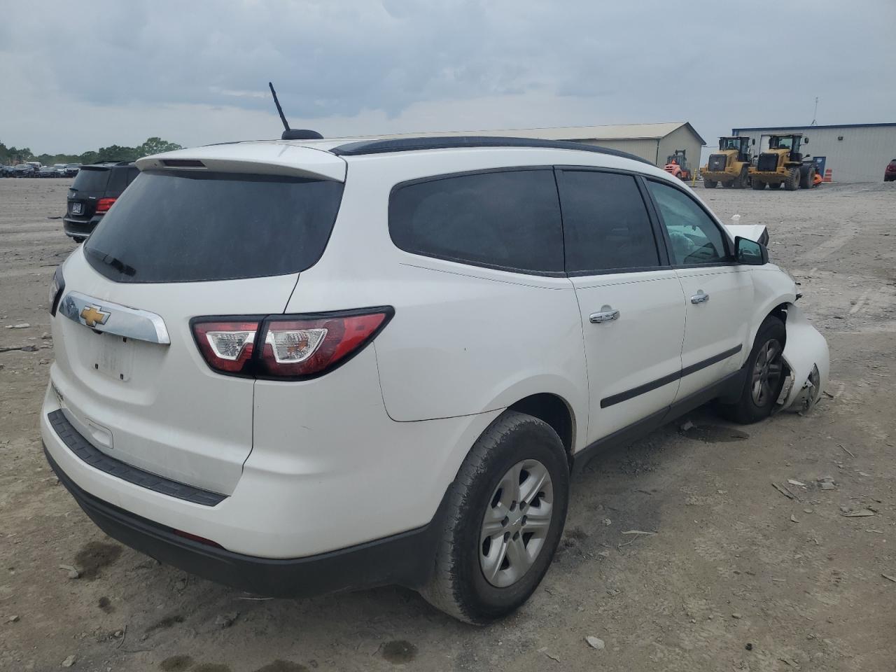 2017 Chevrolet Traverse Ls vin: 1GNKRFED1HJ339456