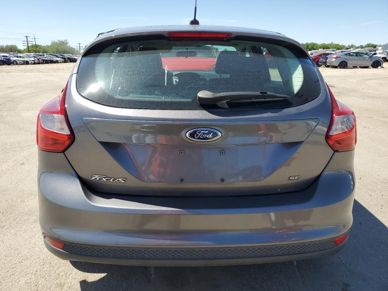 1FADP3K23EL443185 2014 Ford Focus Se