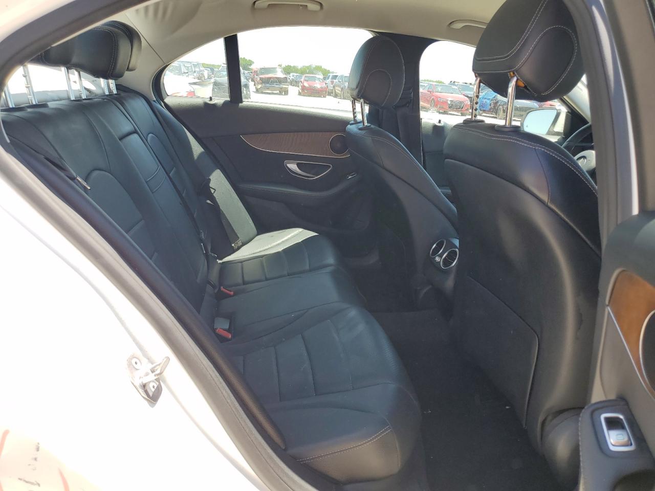 55SWF4JB3HU222298 2017 Mercedes-Benz C 300