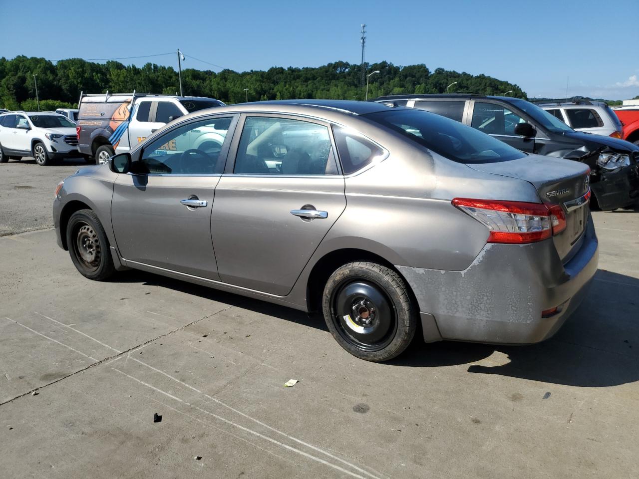 2015 Nissan Sentra S vin: 3N1AB7AP1FY295663