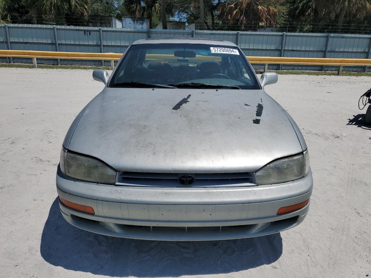 JT2GK13E9R0055929 1994 Toyota Camry Xle