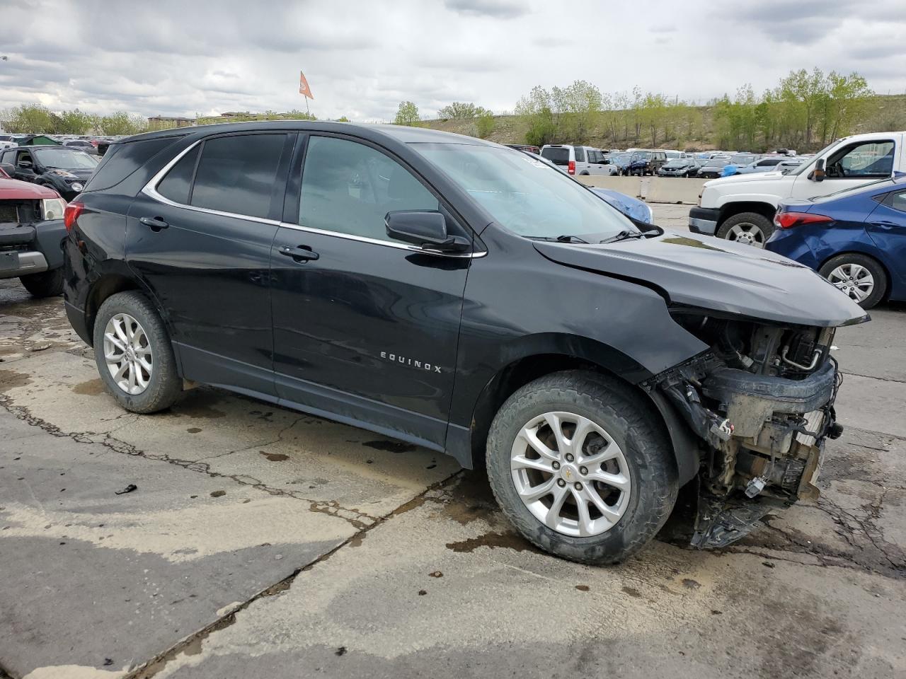 2GNAXSEV5J6198431 2018 Chevrolet Equinox Lt