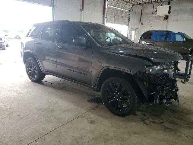 VIN 1C4RJFAG9LC126783 2020 Jeep Grand Cherokee, Laredo no.4