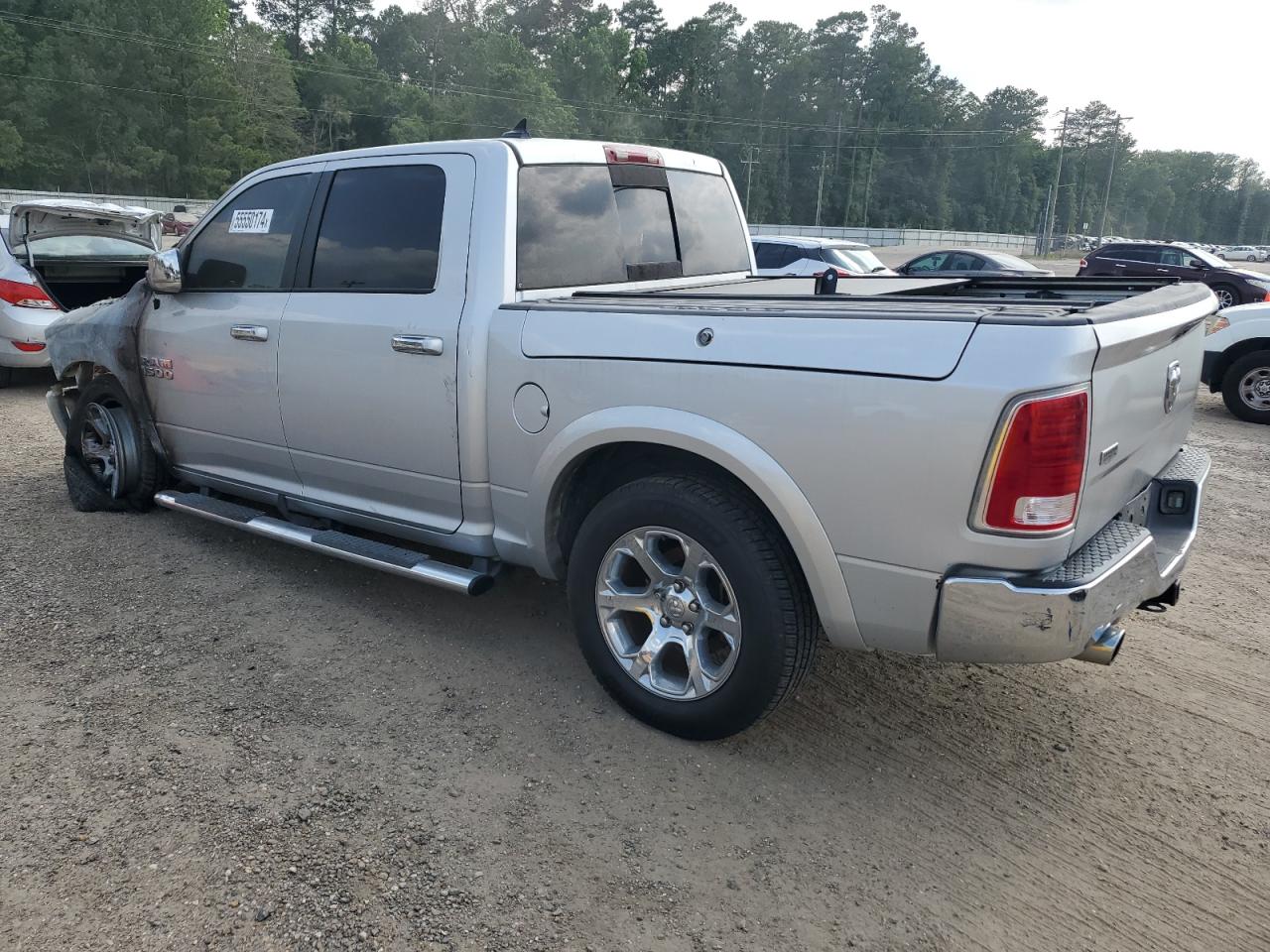 1C6RR7NM4FS578897 2015 Ram 1500 Laramie