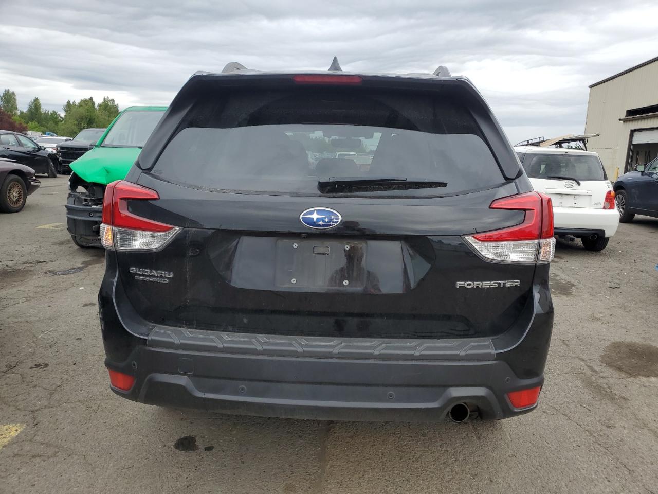 JF2SKAUC0LH558547 2020 Subaru Forester Limited