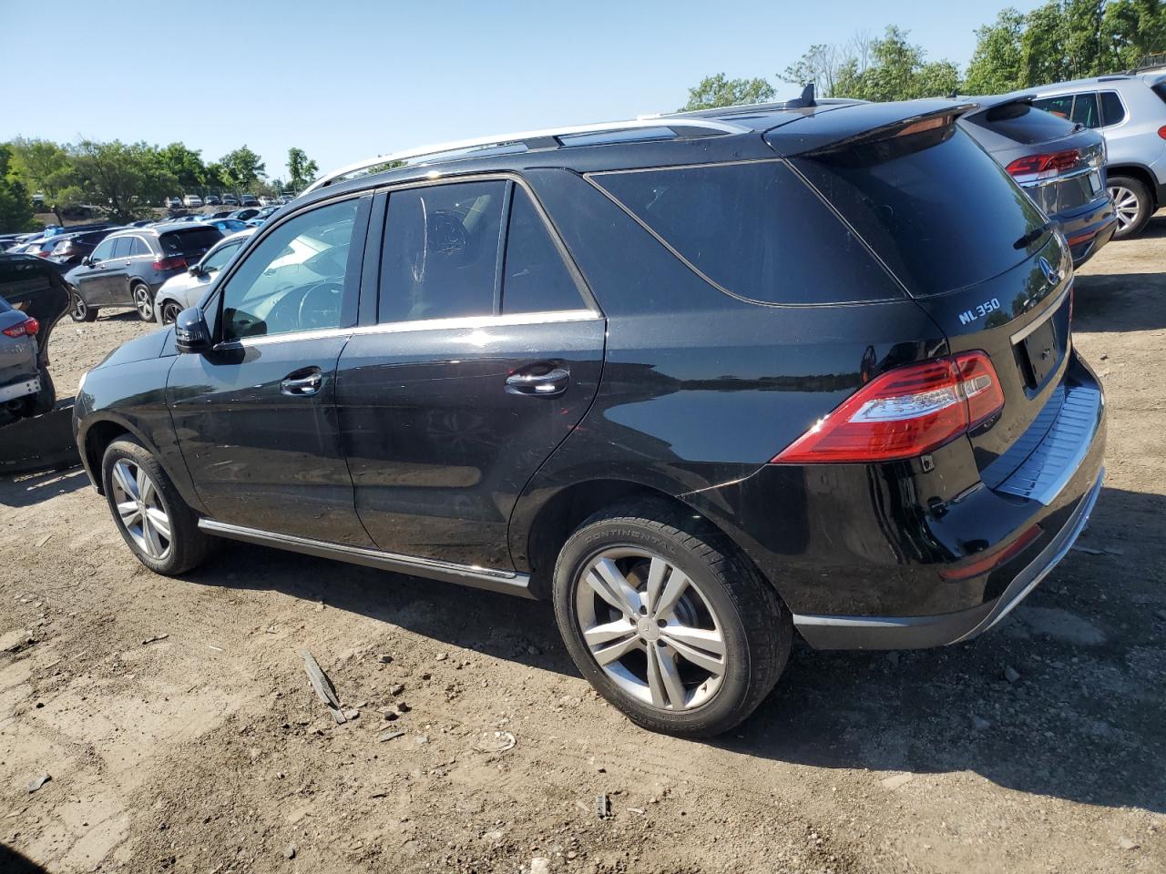 2015 Mercedes-Benz Ml 350 4Matic vin: 4JGDA5HB6FA617810