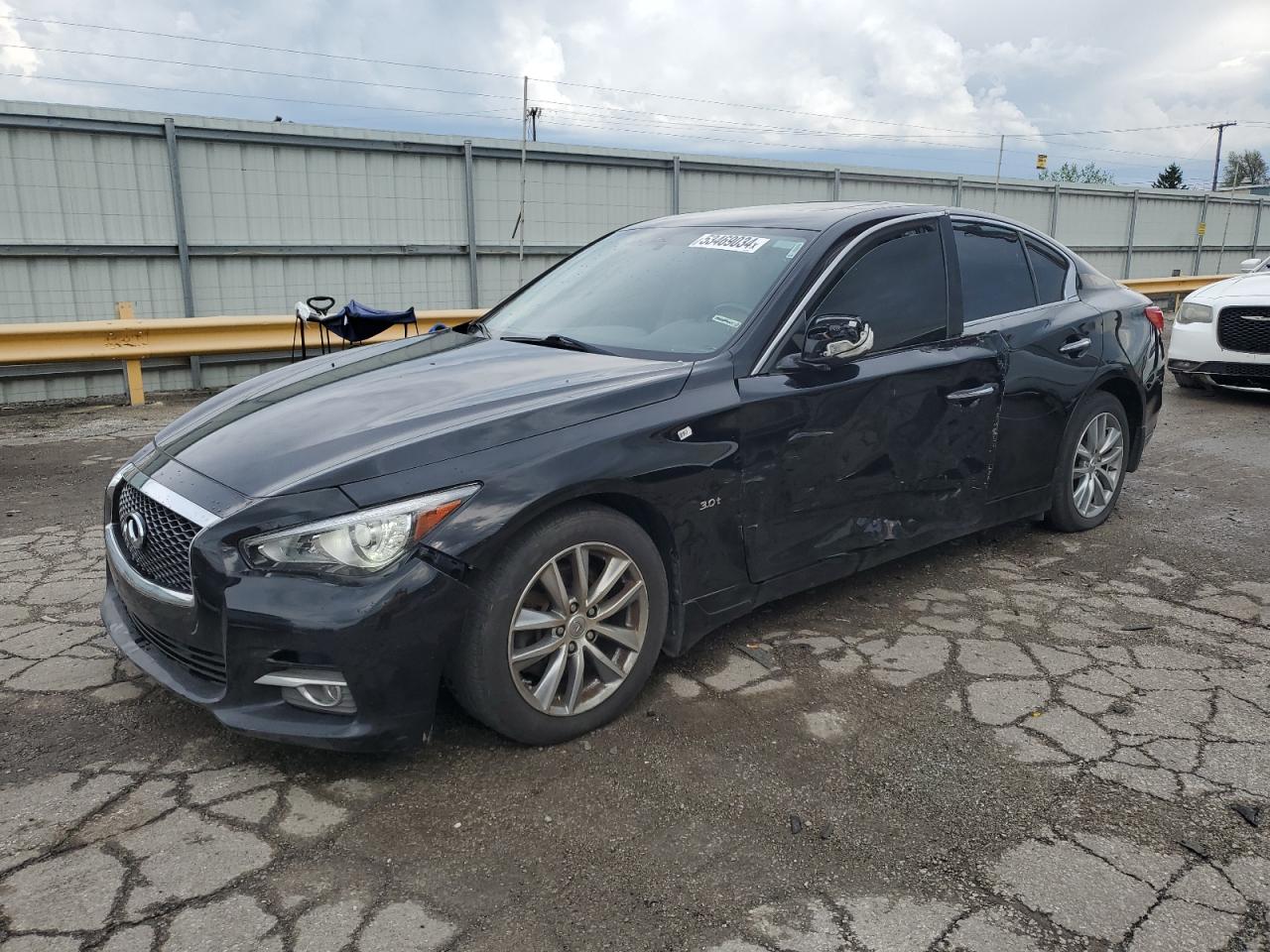 JN1EV7AR2HM833948 2017 Infiniti Q50 Premium