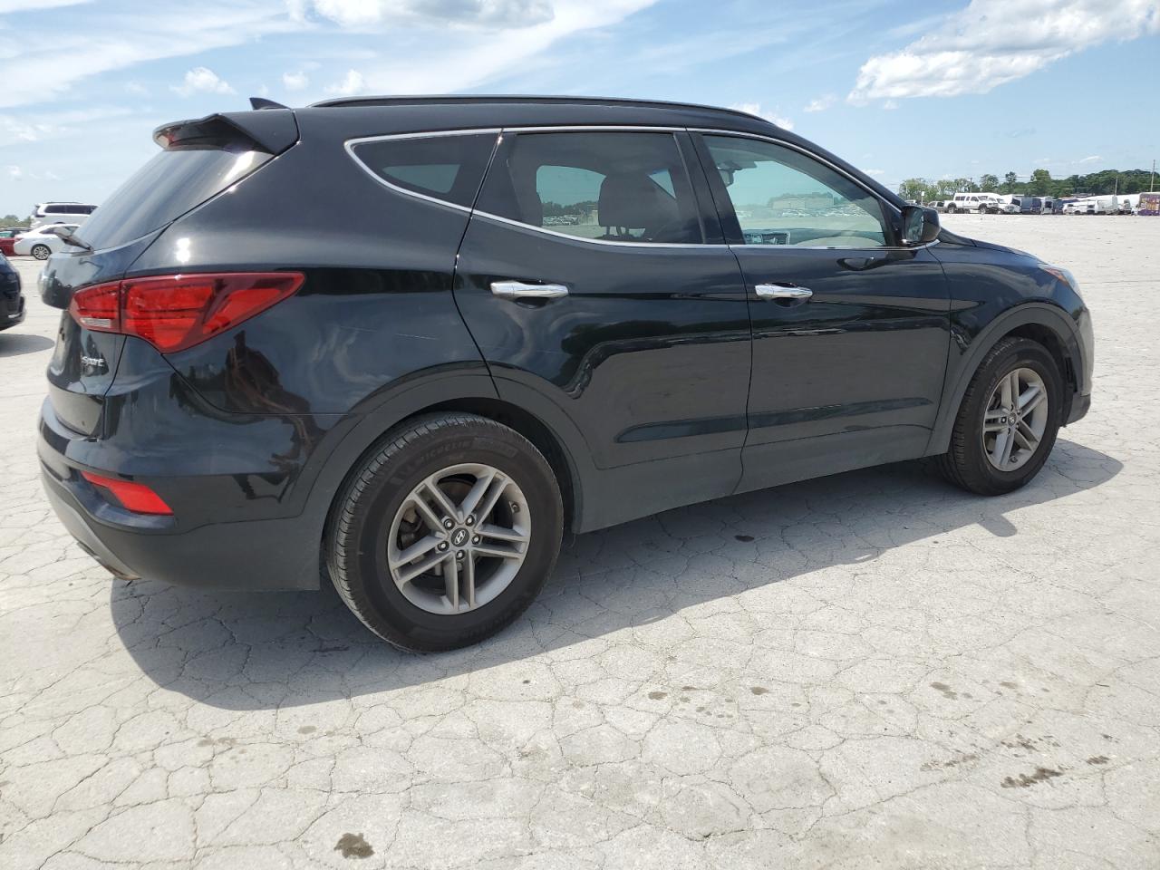 5NMZU3LB6HH025667 2017 Hyundai Santa Fe Sport