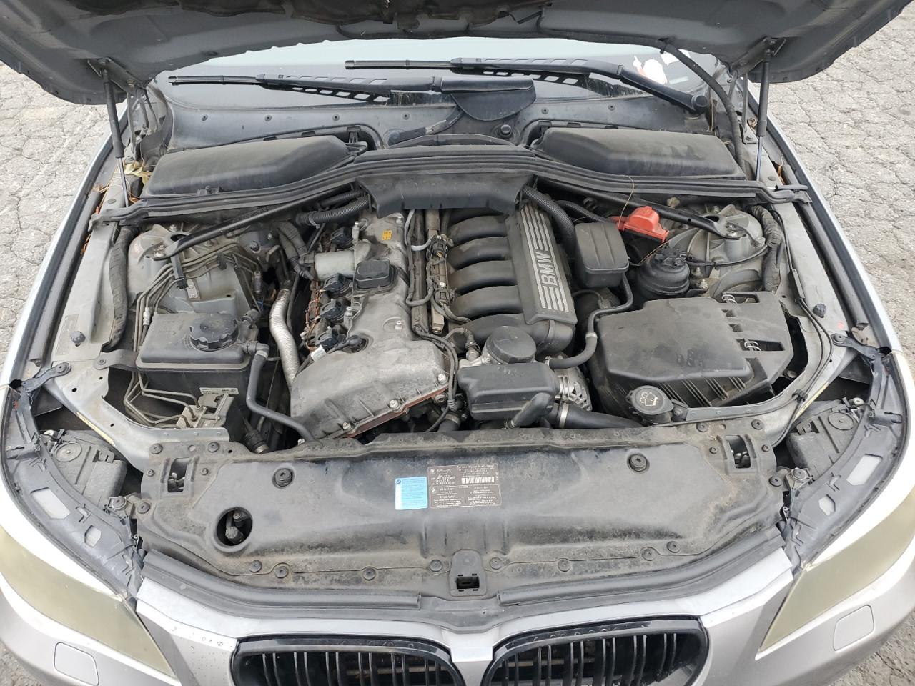 WBANN73587CN04549 2007 BMW 530 Xit