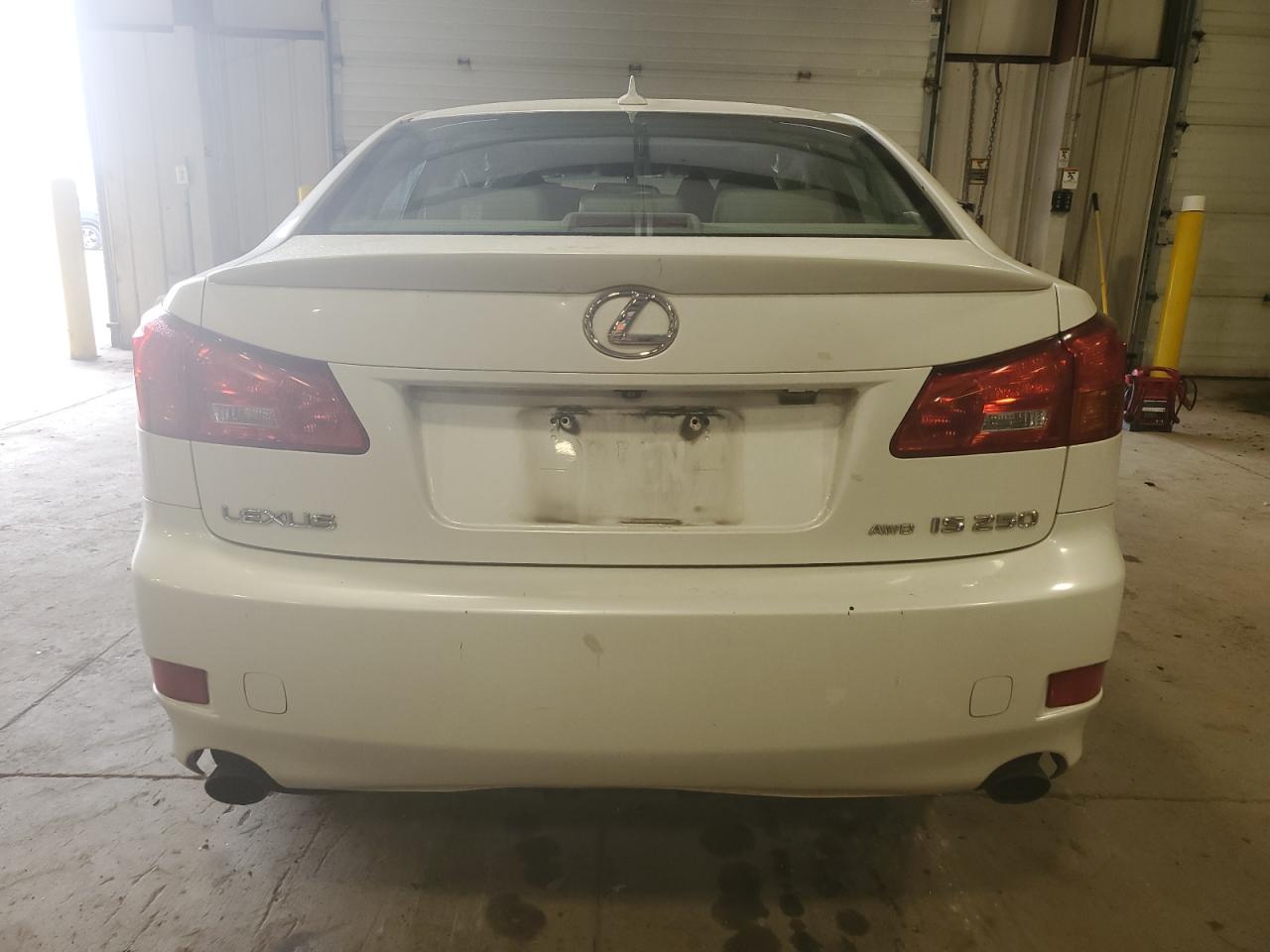 JTHCK262485022253 2008 Lexus Is 250