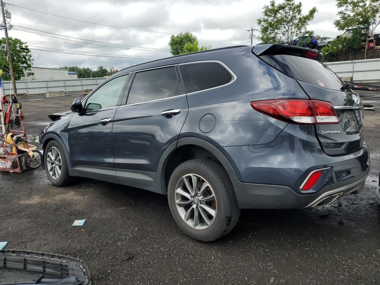 KM8SMDHF0HU208036 2017 Hyundai Santa Fe Se