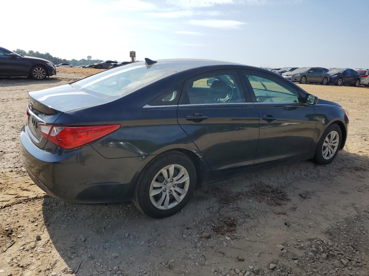 5NPEB4AC2BH052185 2011 Hyundai Sonata Gls