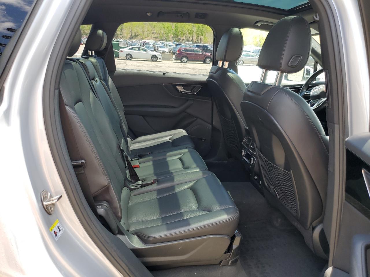 WA1VAAF71JD024146 2018 Audi Q7 Prestige