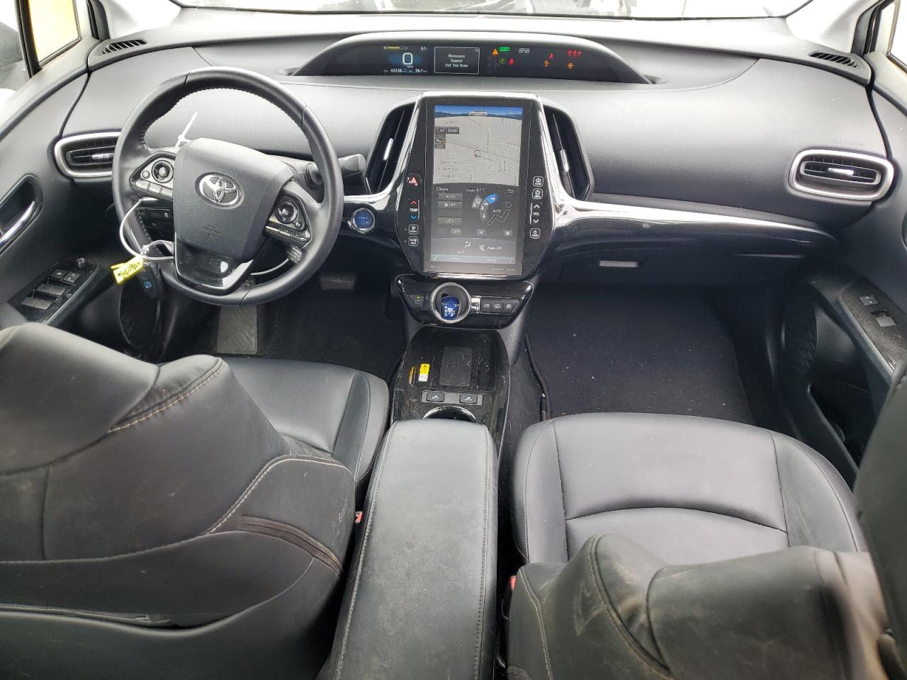 JTDKAMFP2M3165456 2021 Toyota Prius Prime Le