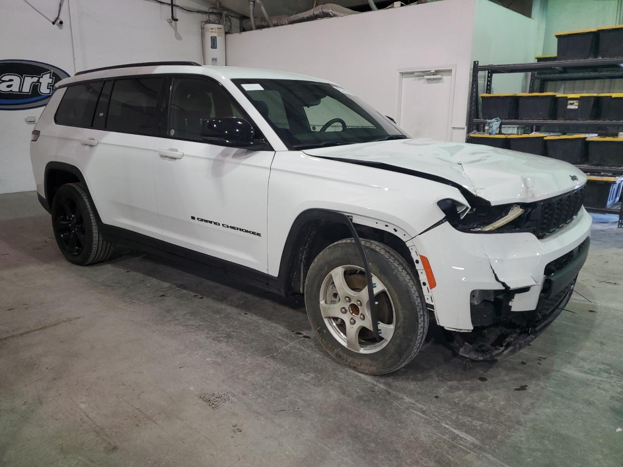 1C4RJJAG3P8883366 2023 Jeep Grand Cherokee L Laredo