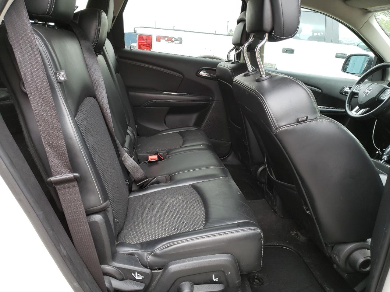 3C4PDDGG1KT687945 2019 Dodge Journey Crossroad