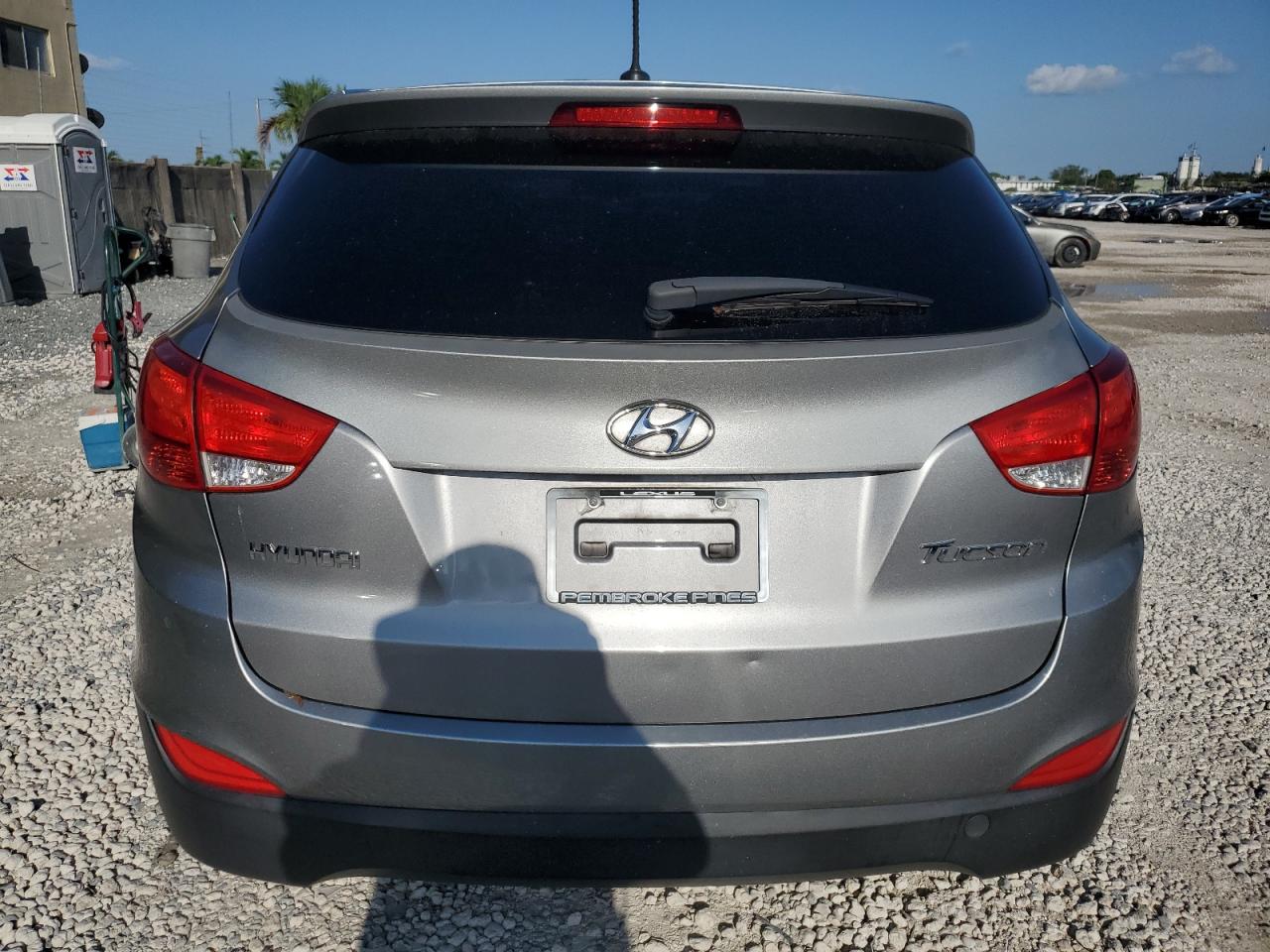 KM8JT3AB1DU765550 2013 Hyundai Tucson Gl