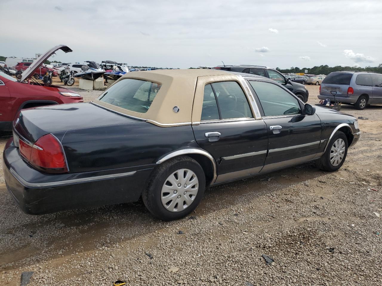 2MEFM74W1WX693109 1998 Mercury Grand Marquis Gs