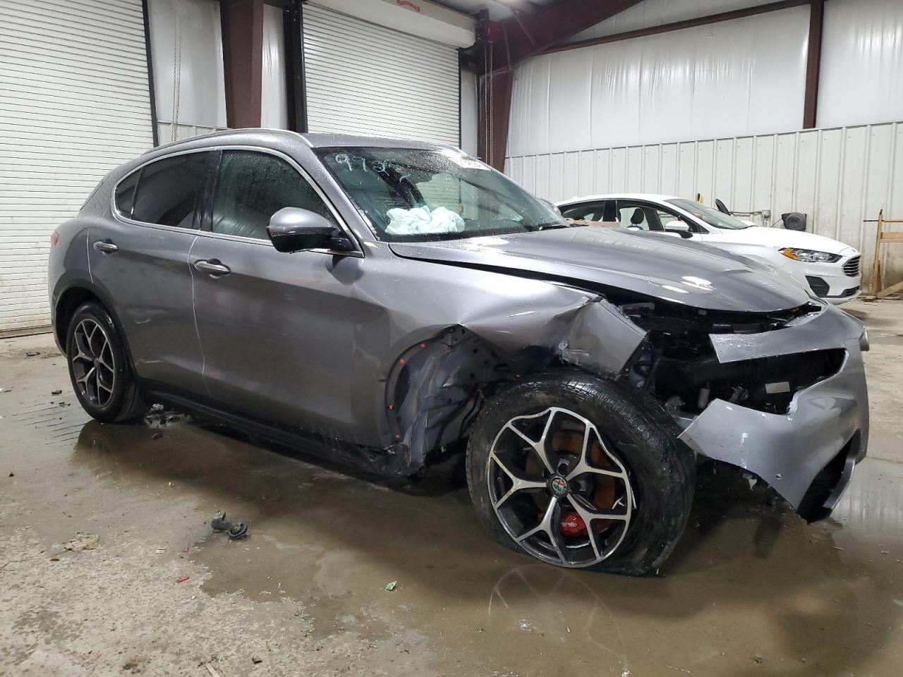 2019 Alfa Romeo Stelvio Ti vin: ZASPAKBN7K7C69923