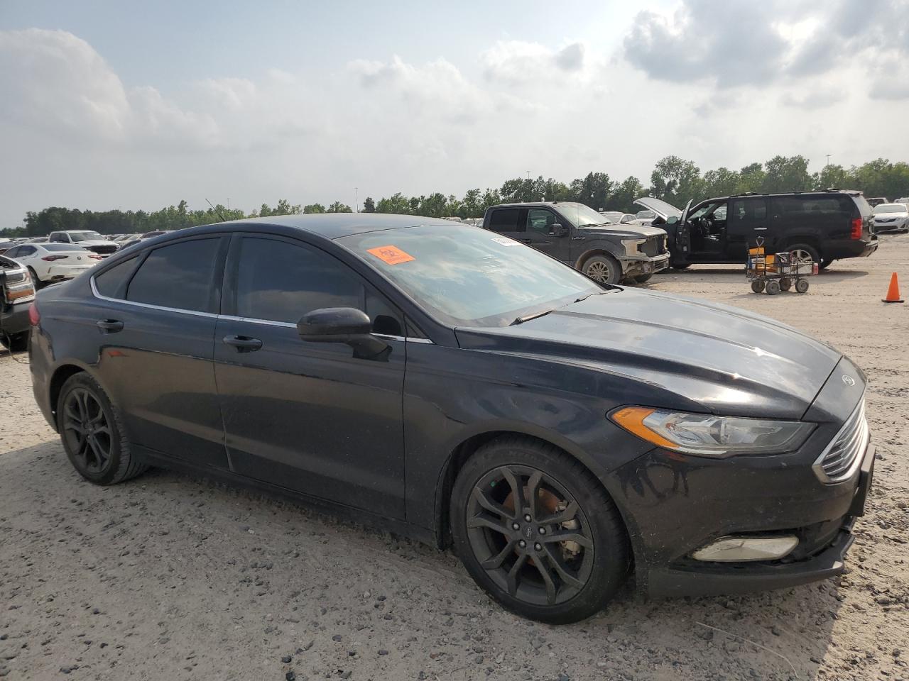 3FA6P0H70JR109640 FORD FUSION 2018