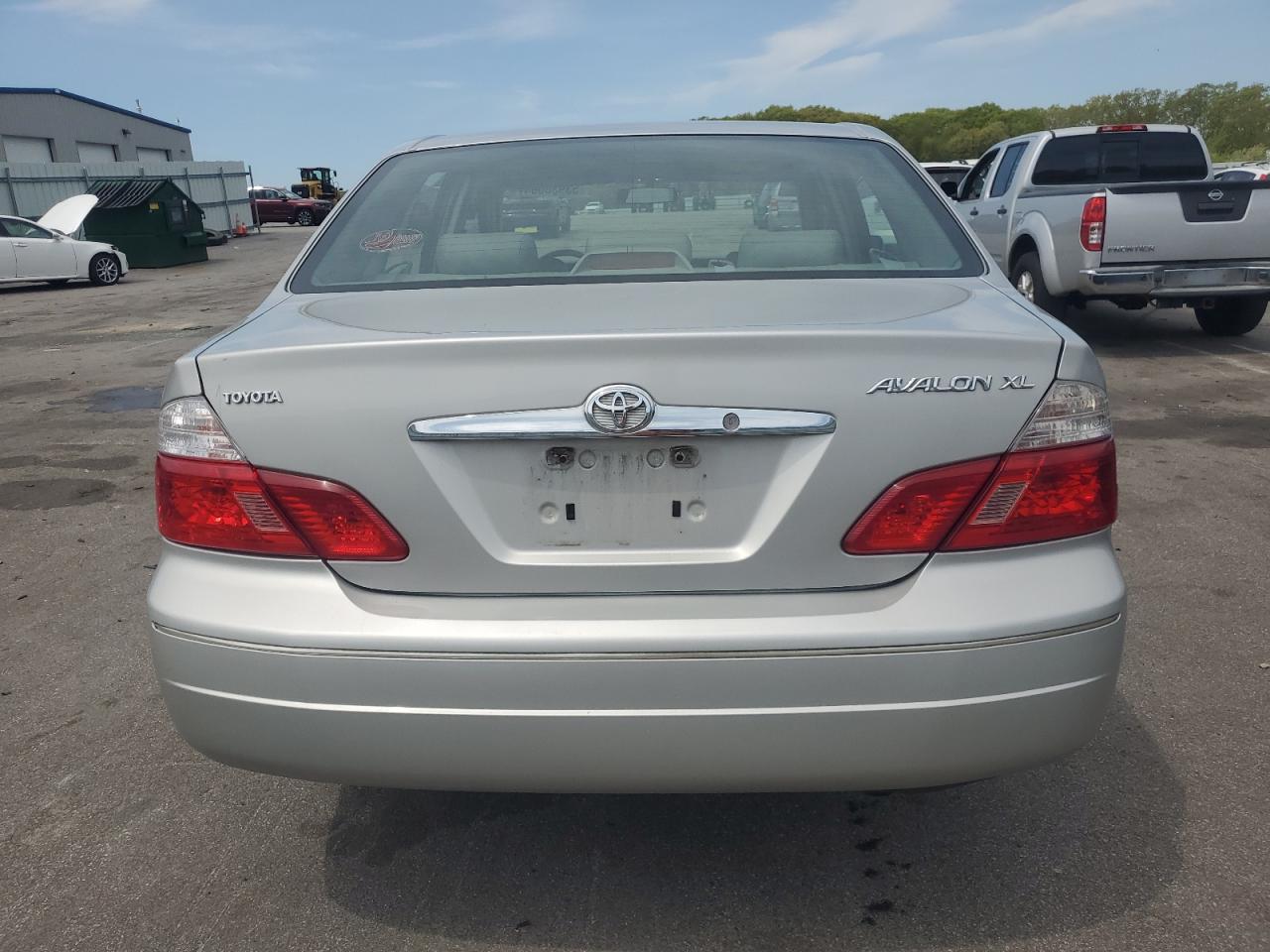 4T1BF28B34U361502 2004 Toyota Avalon Xl