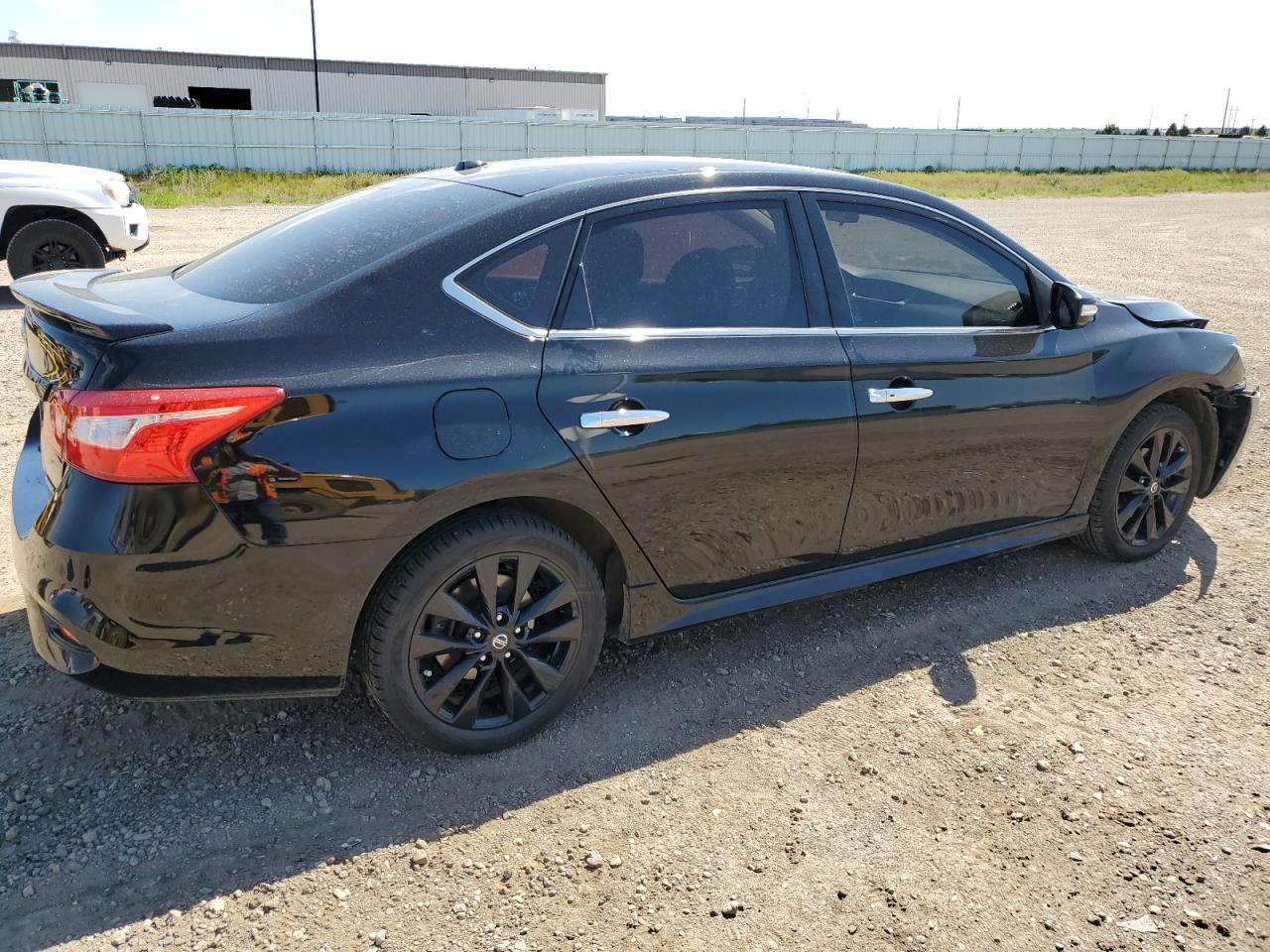 3N1AB7AP0JY331335 2018 Nissan Sentra S