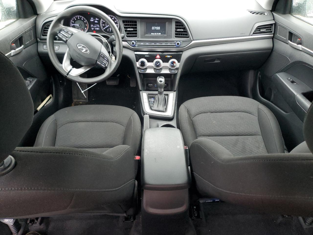 KMHD74LF6KU843809 2019 Hyundai Elantra Se