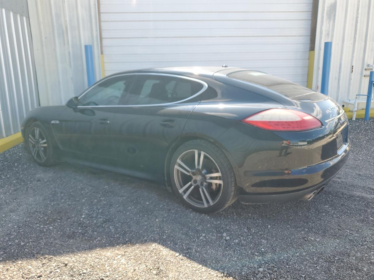 WP0AB2A78BL061572 2011 Porsche Panamera S