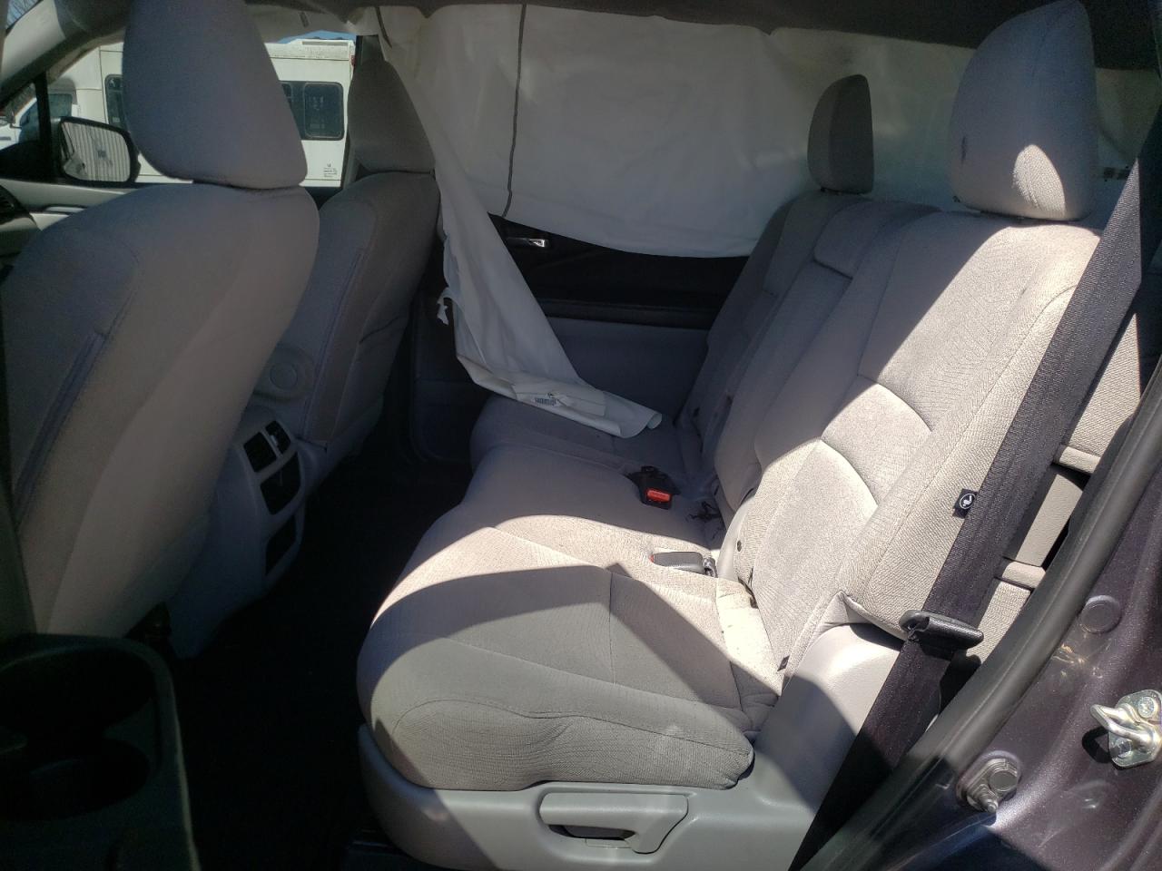 5FNYF6H12HB018417 HONDA PILOT 2017