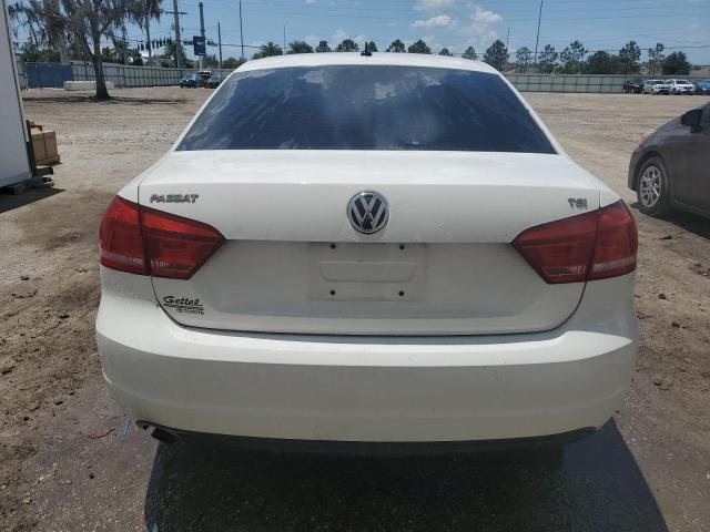 2015 Volkswagen Passat S VIN: 1VWAT7A33FC095011 Lot: 53052324