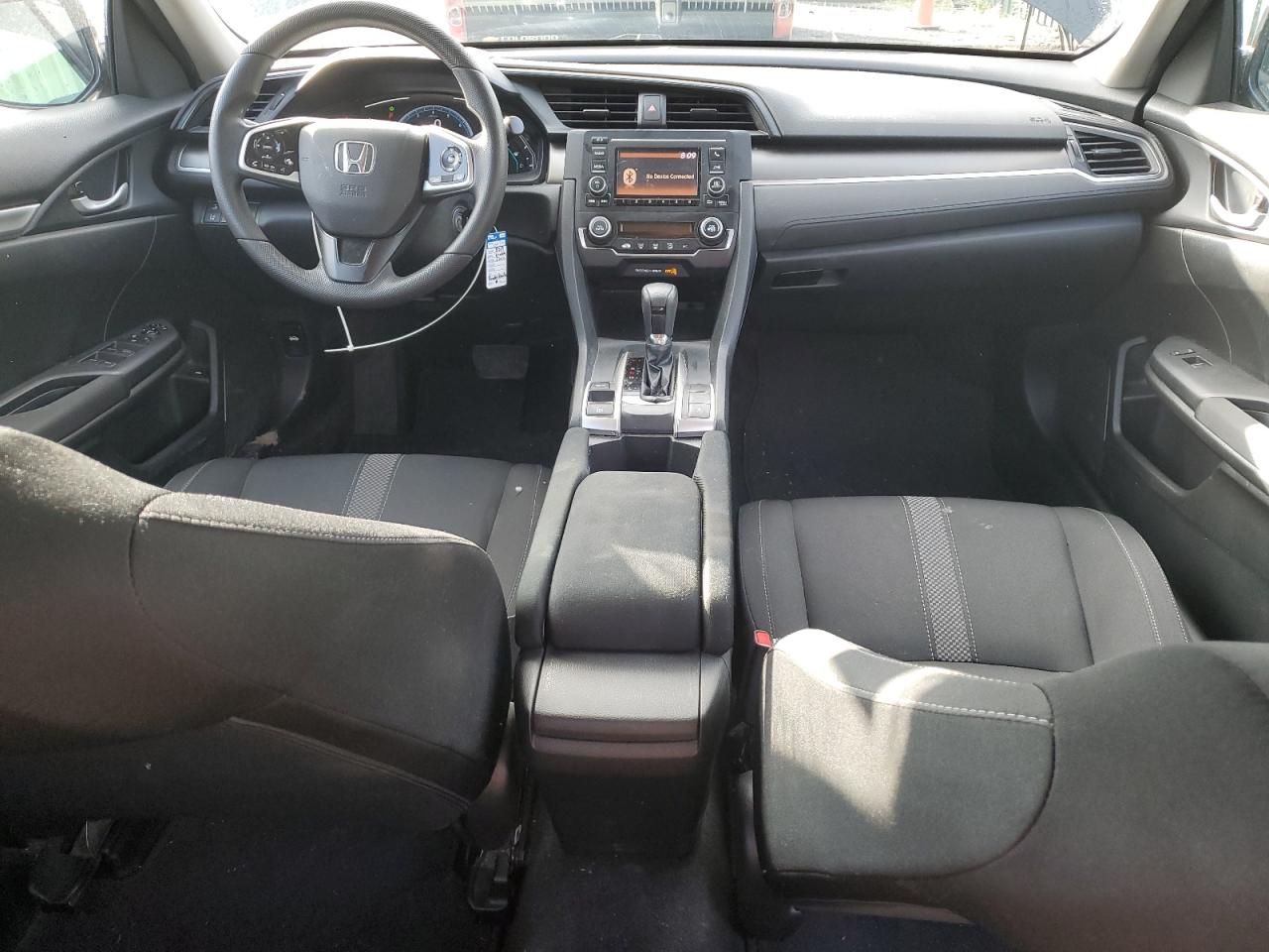 2HGFC2F67KH571297 2019 Honda Civic Lx