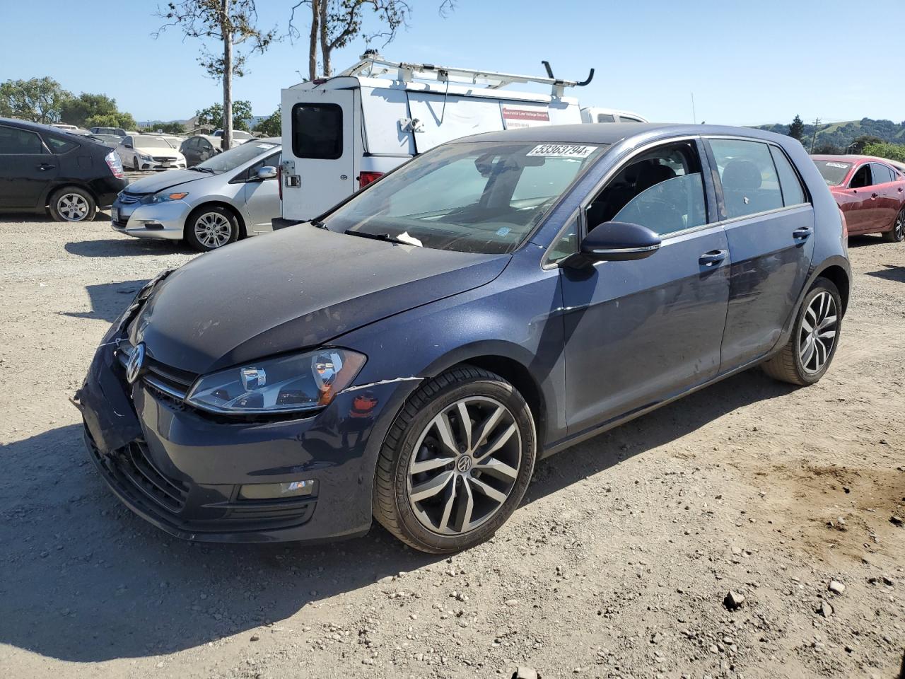 2017 Volkswagen Golf S vin: 3VW217AU4HM035694