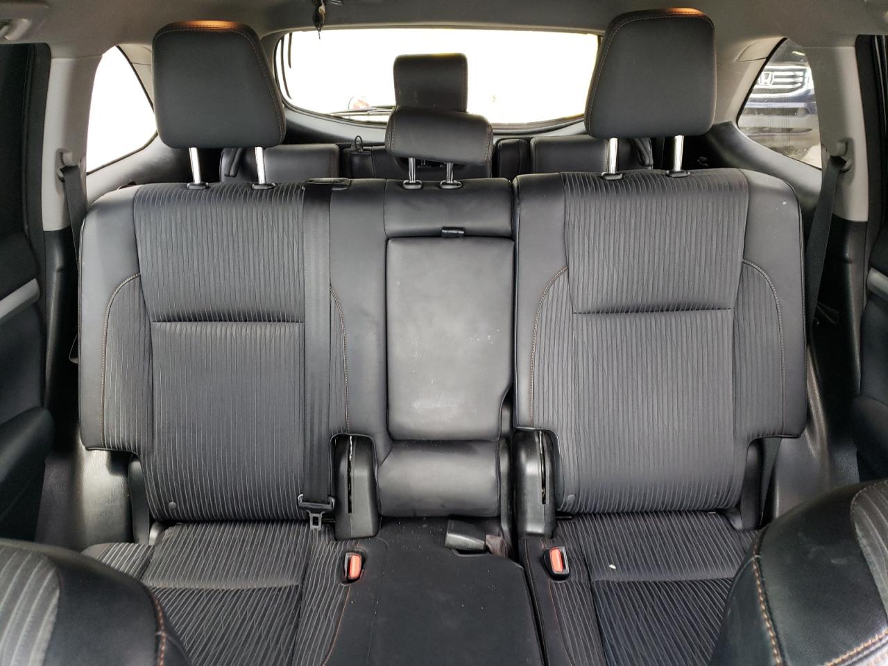 5TDBKRFH3FS179841 2015 Toyota Highlander Le